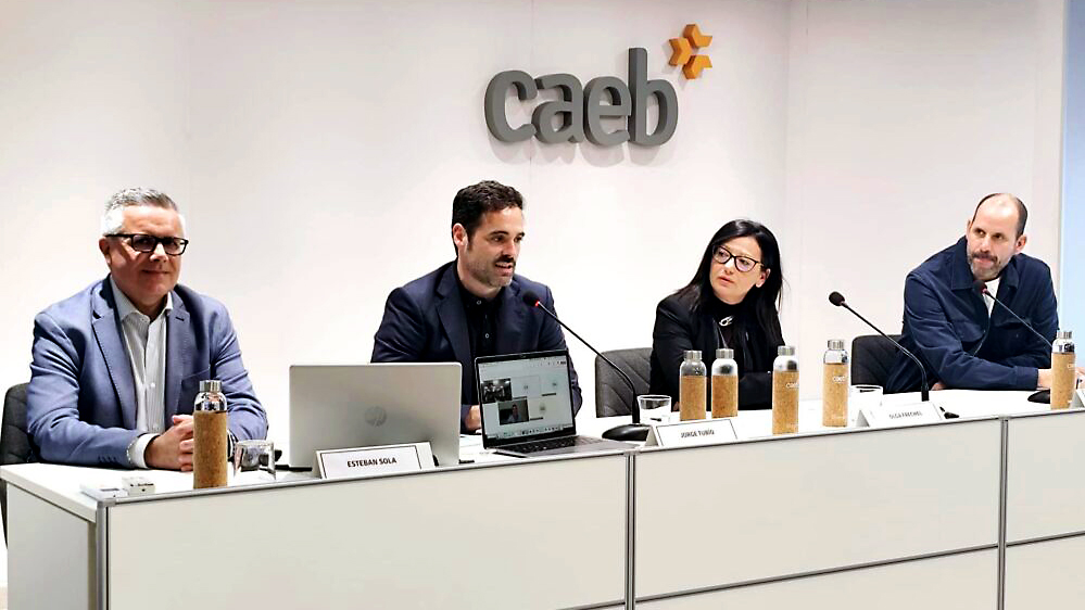 Mesa con los ponentes de la JORNADA CAEB